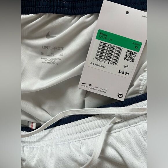 Nike Track Club Dri-FIT 5” Brief-Lined White Running Shorts - Picture 11 of 16